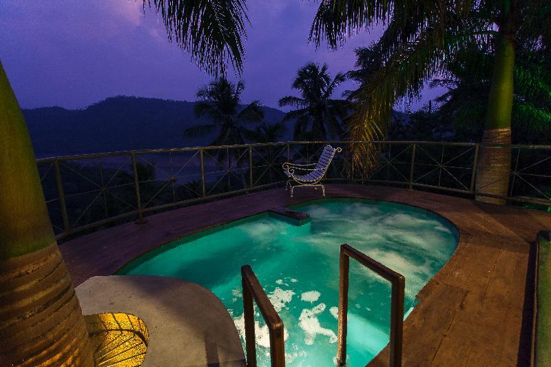 Albatross Boutique Villa แคนดี้ ภายนอก รูปภาพ