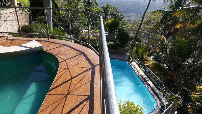 Albatross Boutique Villa แคนดี้ ภายนอก รูปภาพ